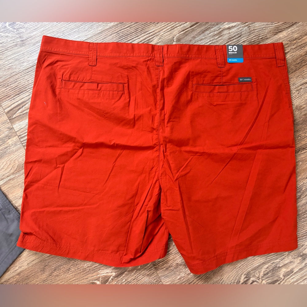 Men's Columbia Burnt Orange and Gray Flatfront shorts 😎 - Picture 5 of 6